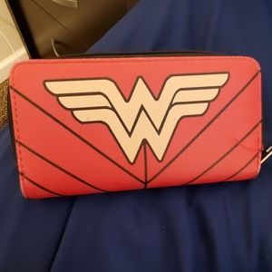 Wonder woman wallet